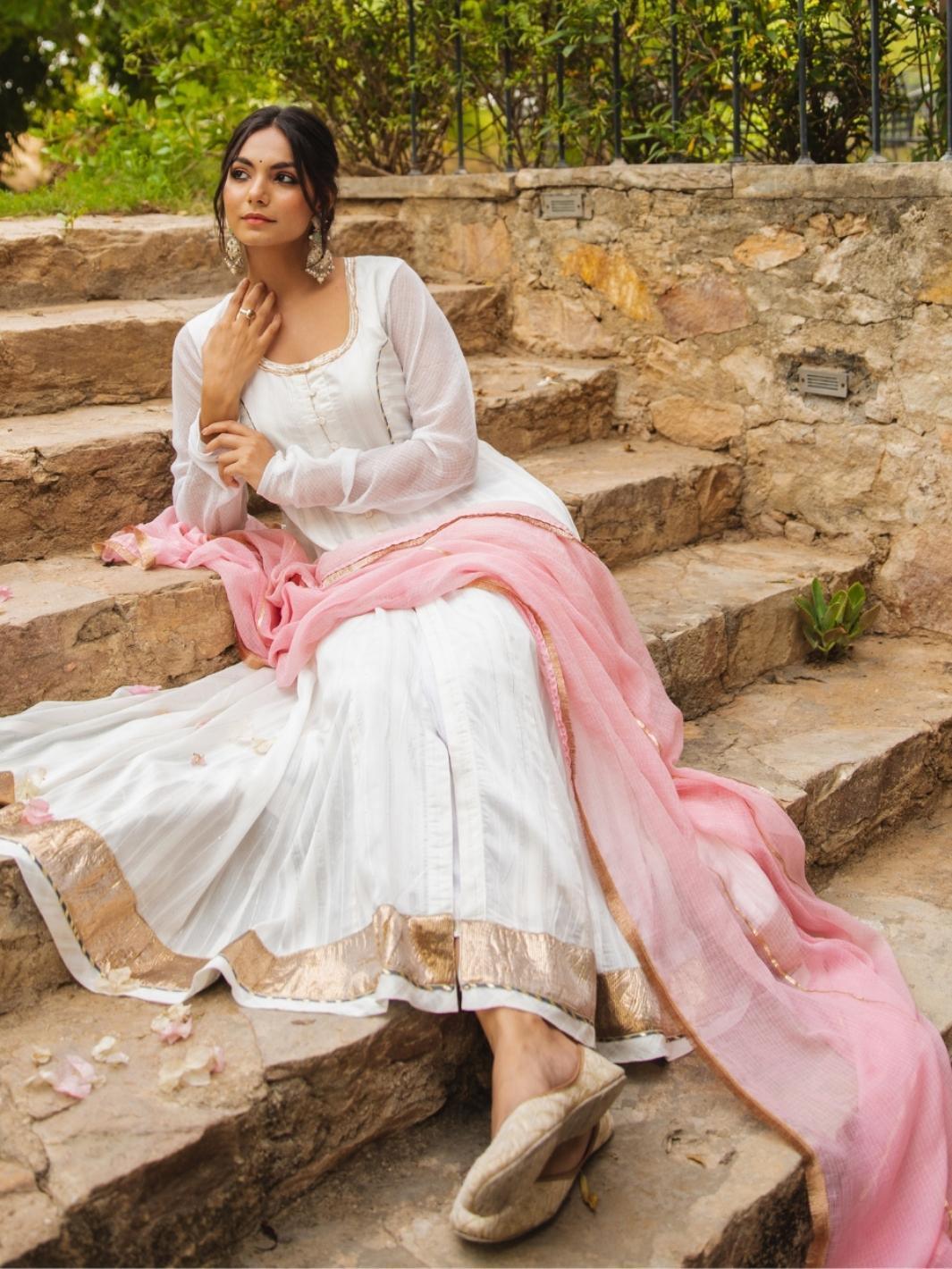 Myaara Off-White Chanderi Ethnic Anarkali Set with Pink Kota Dupatta