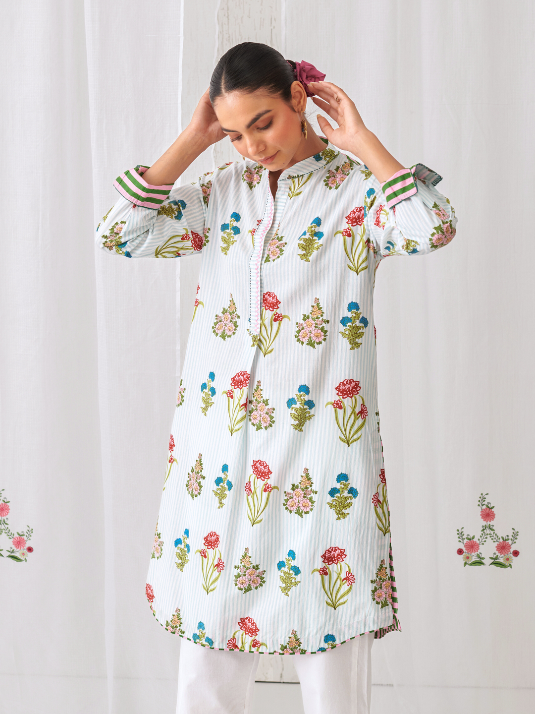 Aqua Floral Short Kurta With Band Collar Paired With White Straight Pants