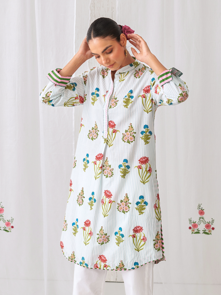 Aqua Floral Short Kurta With Band Collar Paired With White Straight Pants