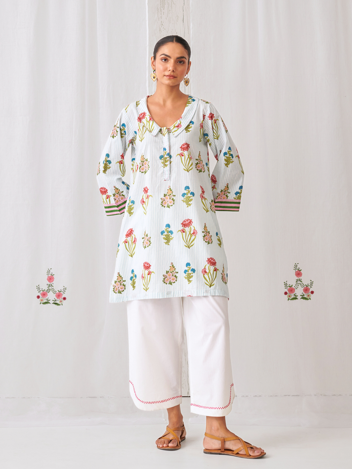 Aqua Floral Collared Short Kurta Paired With Curved  Hem White Pants