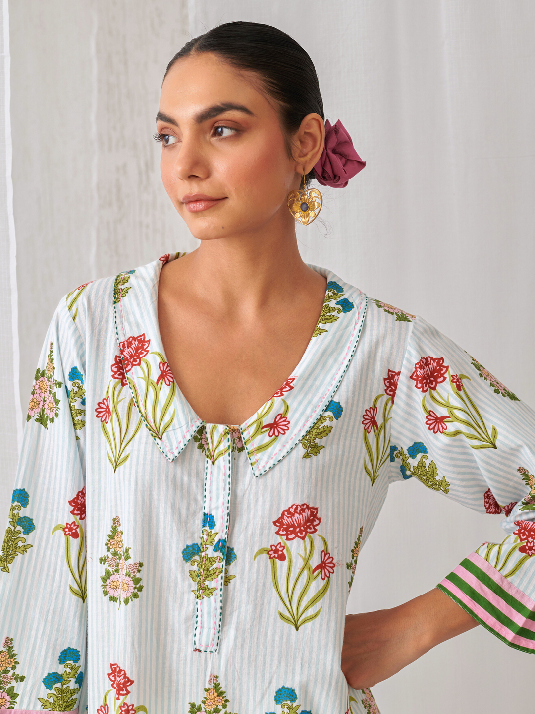Aqua Floral Collared Short Kurta Paired With Curved  Hem White Pants