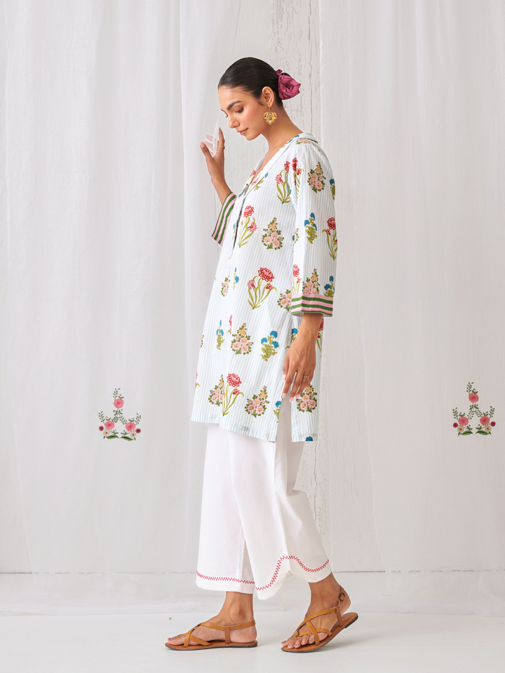 Aqua Floral Collared Short Kurta Paired With Curved  Hem White Pants