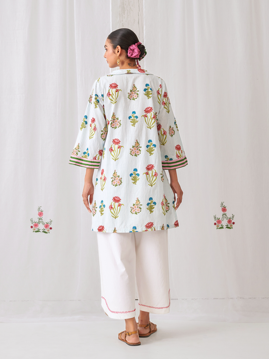 Aqua Floral Collared Short Kurta Paired With Curved  Hem White Pants