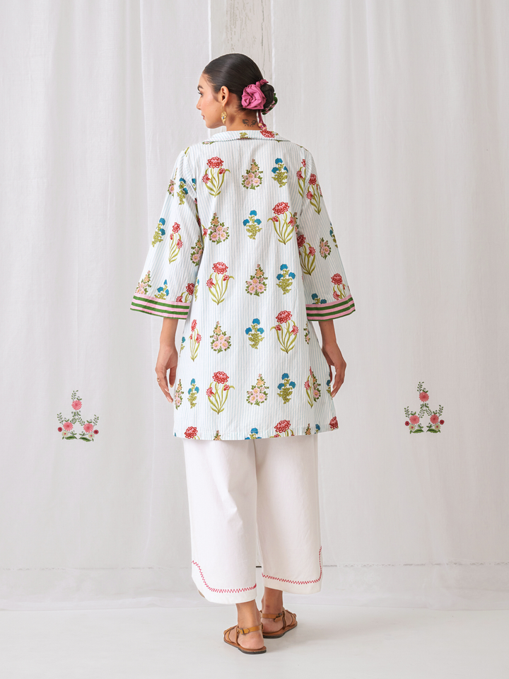 Aqua Floral Collared Short Kurta Paired With Curved  Hem White Pants