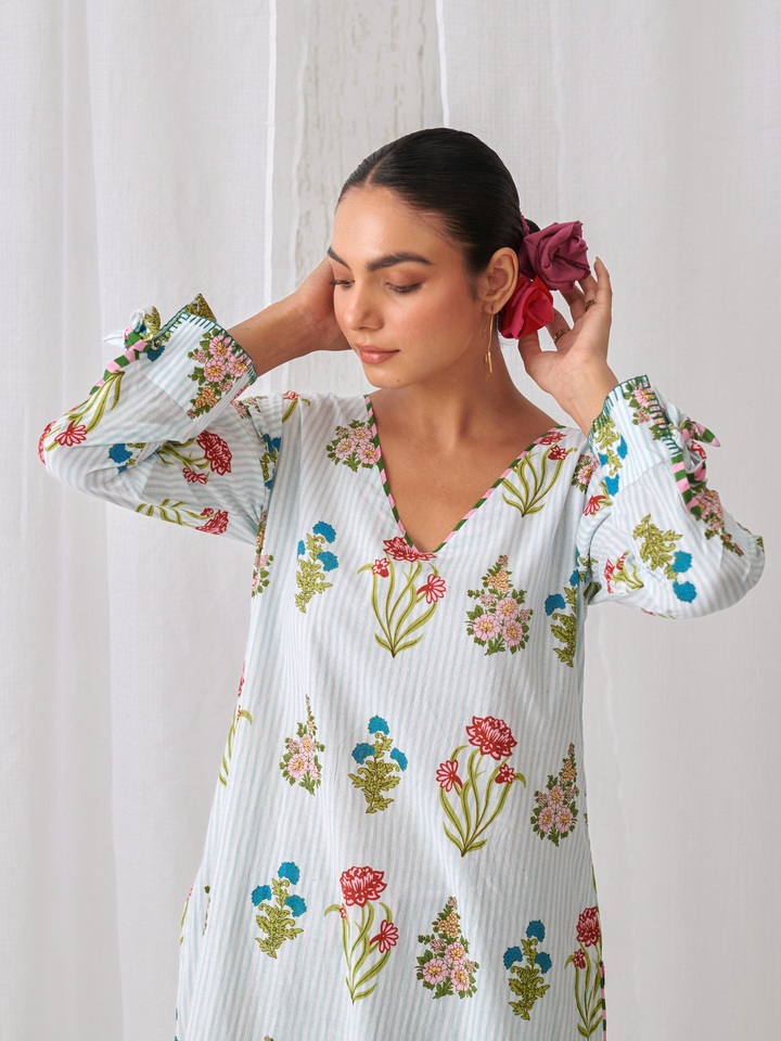 Aqua Floral V-Neck Long Kurta Paired With Striped Matching Pants