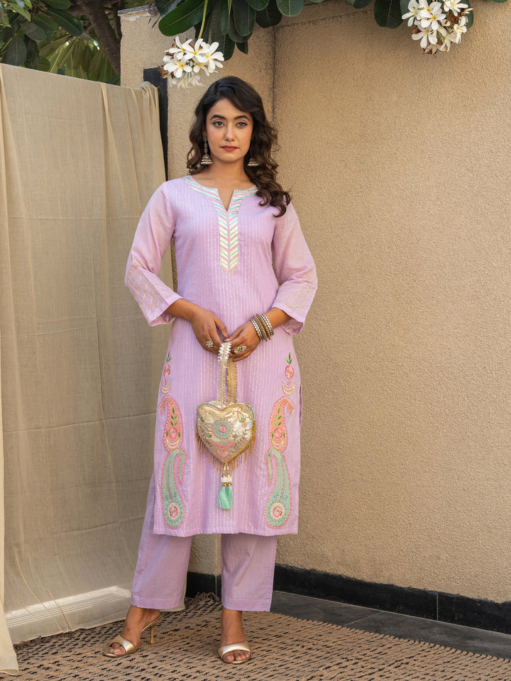 Lilac Embroidered Kurta Paired With Matching Pants & Dupatta