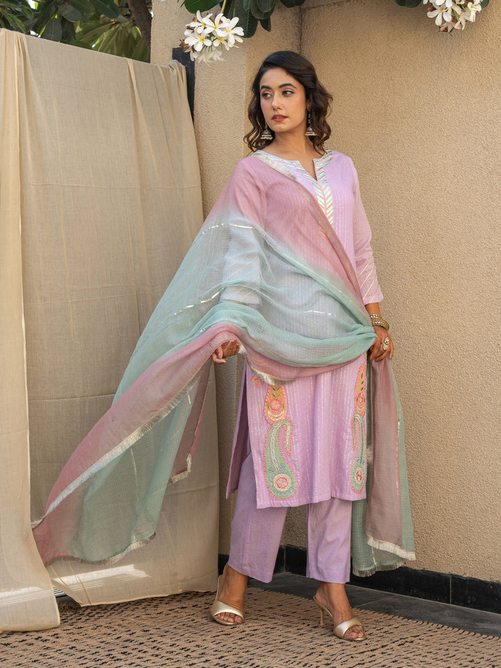 Lilac Embroidered Kurta Paired With Matching Pants & Dupatta