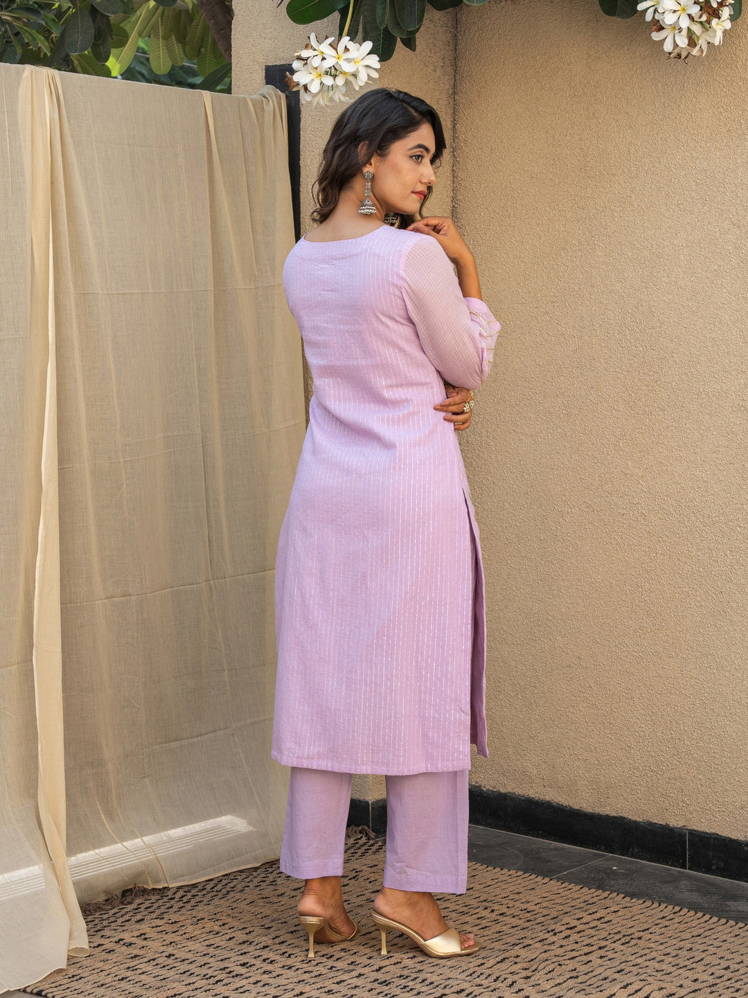 Lilac Embroidered Kurta Paired With Matching Pants & Dupatta