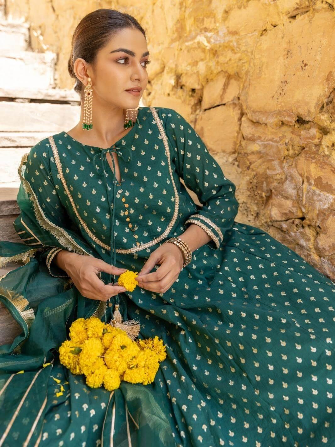 Emerald Green Chanderi Anarkali Set with Organza Dupatta - Myaara
