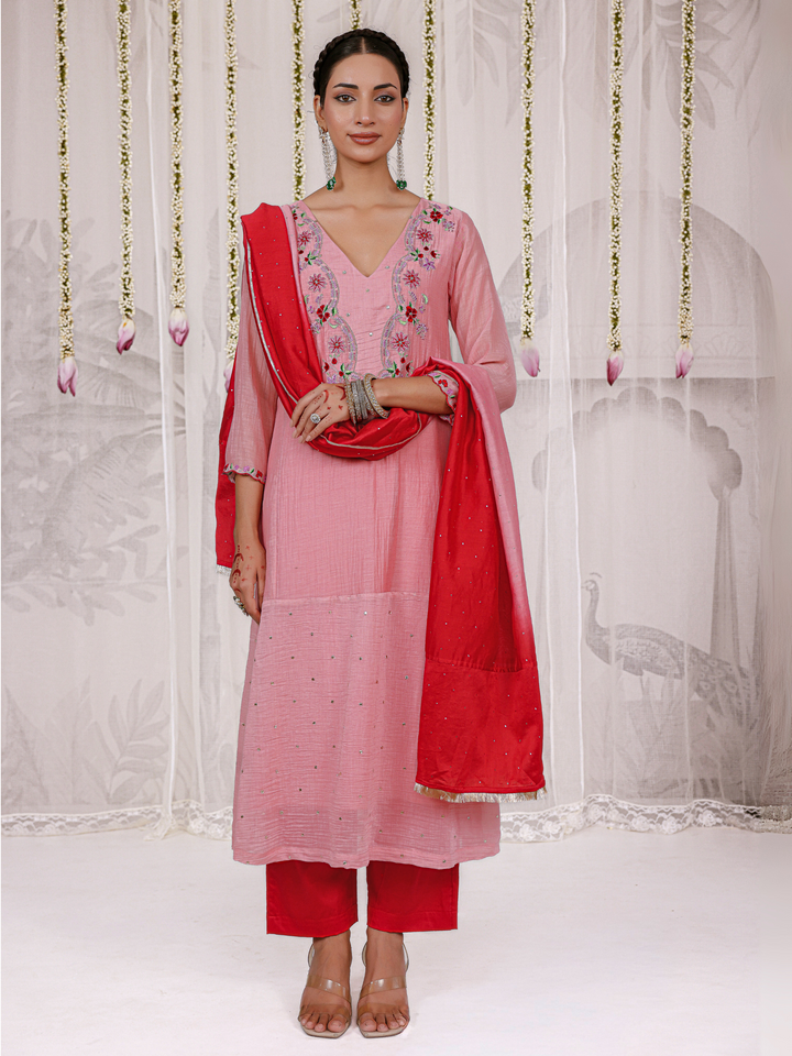 Blush Pink Kurta Set With Floral Embroidered Yoke