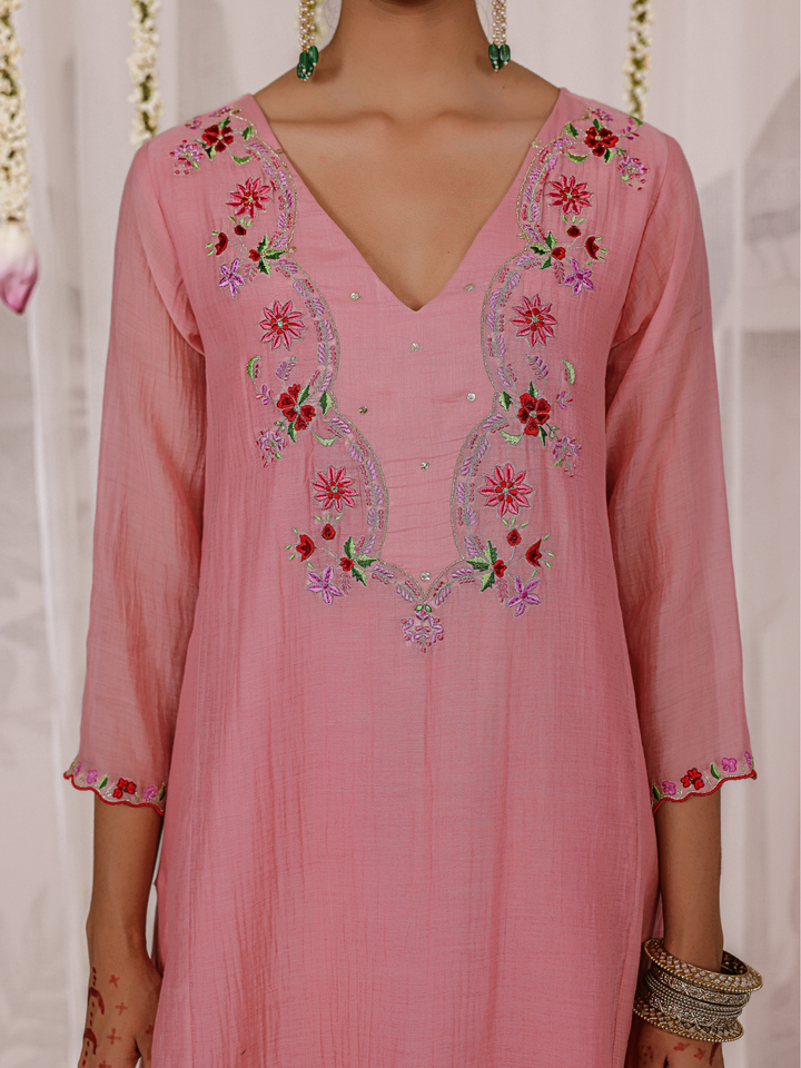 Blush Pink Kurta Set With Floral Embroidered Yoke