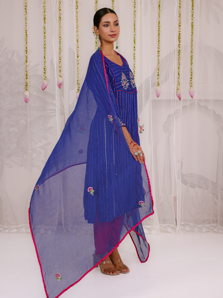 Blue  Kurta Set With Embroidred Yoke