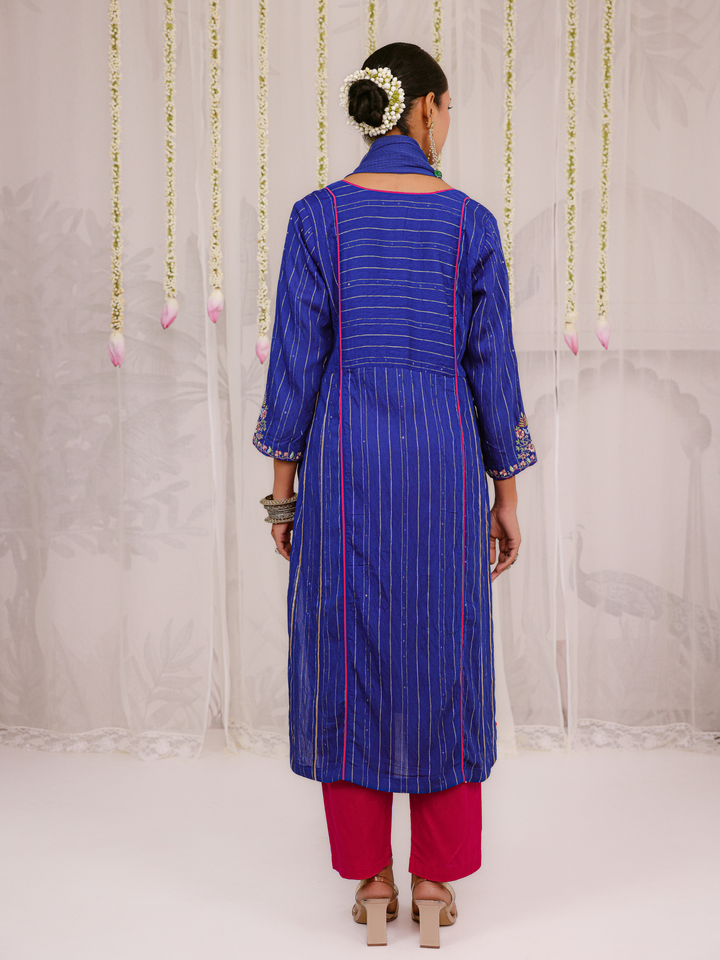 Blue  Kurta Set With Embroidred Yoke