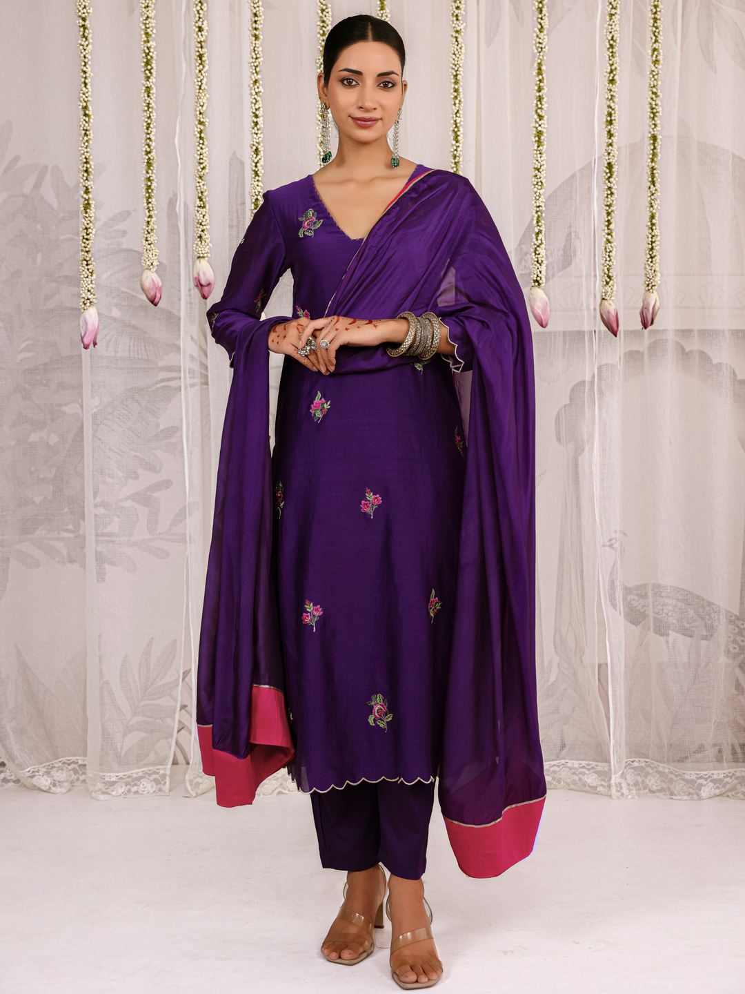 Purple Straight Kurta Set With Floral Embroidery