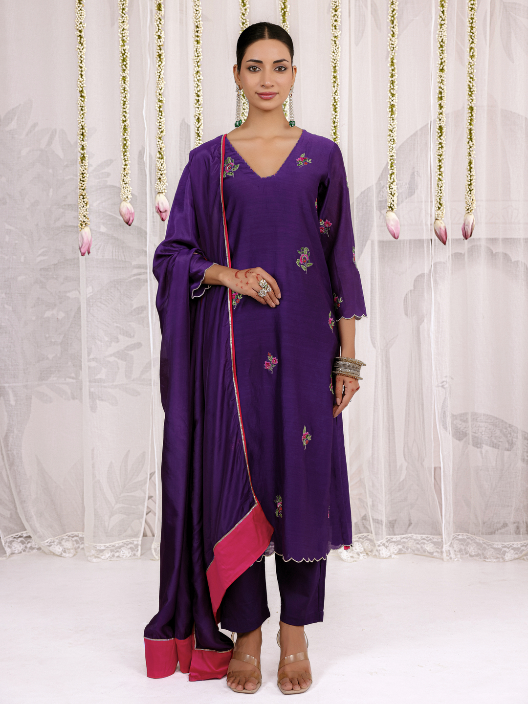 Purple Straight Kurta Set With Floral Embroidery